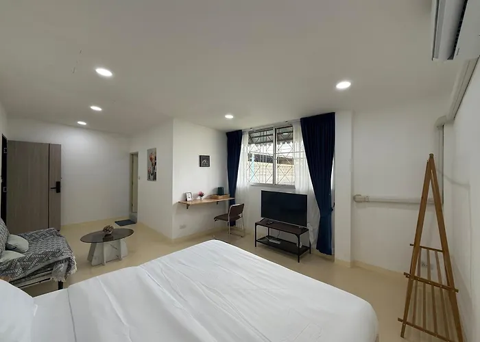 Sukhumvit 48 Separated Quiet And Comfortable With Fast Internet And Smart Tv 3*