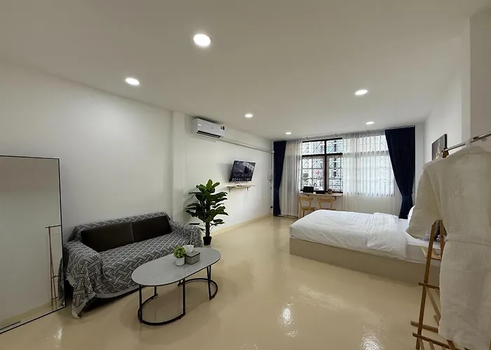 Sukhumvit 48 Separated Quiet And Comfortable With Fast Internet And Smart Tv Bangkok