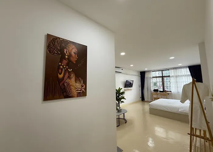 Guest house Sukhumvit 48 Separated Quiet And Comfortable With Fast Internet And Smart Tv 3*