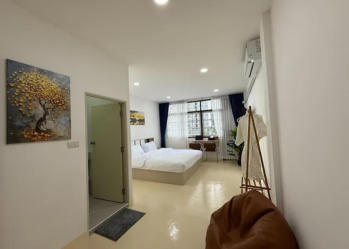 Guest house Sukhumvit 48 Separated Quiet And Comfortable With Fast Internet And Smart Tv