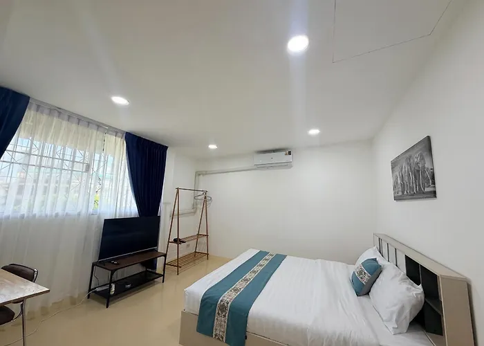 Sukhumvit 48 Separated Quiet And Comfortable With Fast Internet And Smart Tv Guest house